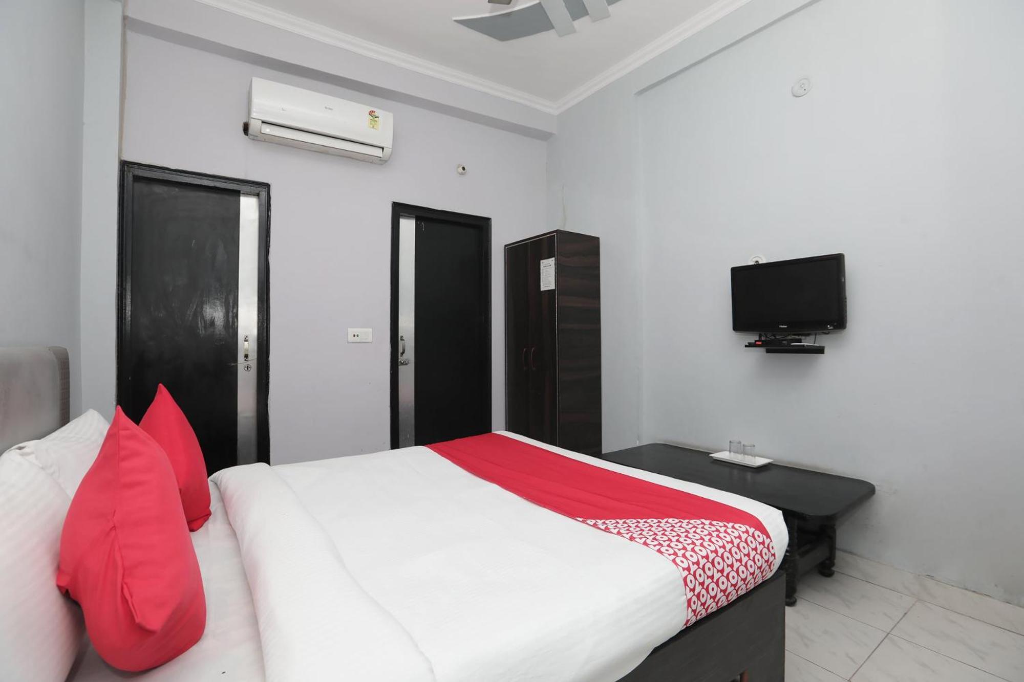 Super Hotel O Athithi Ghaziabad Exterior foto