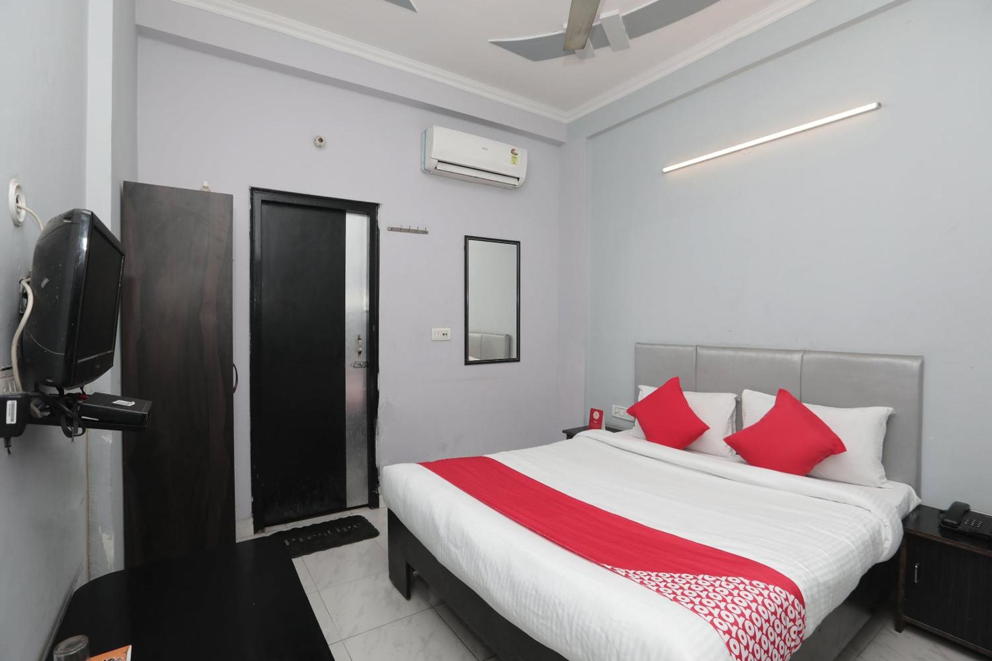 Super Hotel O Athithi Ghaziabad Exterior foto